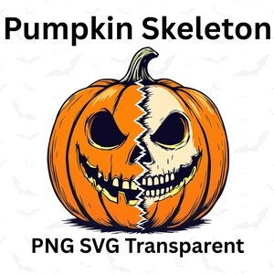 Puede incluir: Una ilustración gráfica de una calabaza con la cara dividida, mostrando una calabaza naranja tallada en un lado y una calavera blanca en el otro. El texto Pumpkin Skeleton y PNG SVG Transparent aparece en fuente negra arriba y abajo.