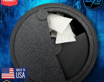 ¡Lata para bolsitas de nicotina de fácil acceso! Almacenar bolsitas de nicotina nunca ha sido tan fácil. Deja de batallar para conseguir una lata para bolsitas de nicotina. Fabricado en EE. UU.