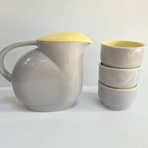 Hall Ovenware for General Electric Refrigerator Pitcher with 3 Ramekins, Vintage Art Deco Ovenproof Pottery, Gray Outer with Yellow Interior
