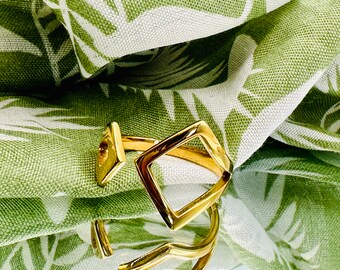 Plus Size Ring - Eclectic Hug, Asymmetrical Modern Plus Size Stainless Steel Waterproof Gold Ring, Curvy Girl Sizes Available in Size 9 - 13