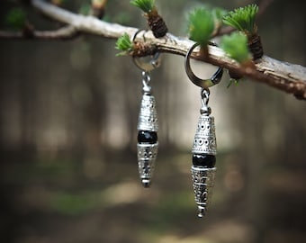 Turmalina Negra, Pendientes Hechos a Mano, Hombre y Mujer, Unisex, Vikingo, Nórdico, Pendientes de Aro de Acero Inoxidable, Piedra Protectora, Piedra Preciosa, Gótico