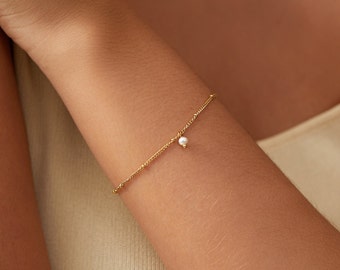 18K Gold Tiny Pearl Bracelet • Gold Charm Bracelet • Thin Layering Bracelet • Gift for Her • Gold Pearl Jewellry