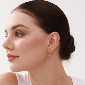 Hammered Hoop Earrings 18K Gold Hexagon Huggie Earrings Gold Huggie Earrings Vintage Earrings Tiny Gold Hoops image 4