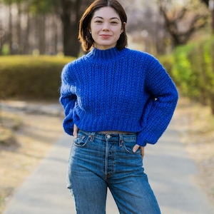 Crochet Sweater Pattern PDF (English)| Chunky Knit Look Pullover | Oversized Mock Neck Jumper | Beginner Crochet Garment | Shipshape Sweater image 3