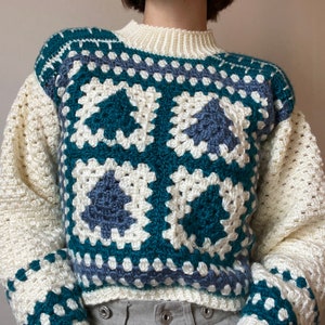 Snowed In Pullover: Christmas Granny Square Crochet Sweater PDF Pattern (English), Crochet Sweater Pattern, Crochet Jumper Pattern