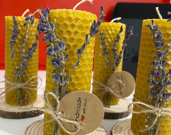 100% pure beeswax 4 pillar candles in the gift box