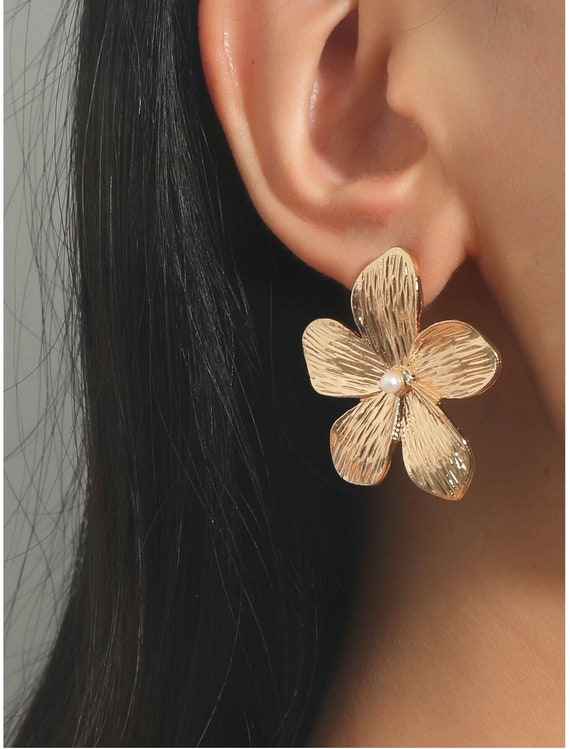 Boucles D’oreille Fleur Dorées – 2 Paires, Acrylique, Pétales Irréguliers, Pour Femmes Et Filles - 3