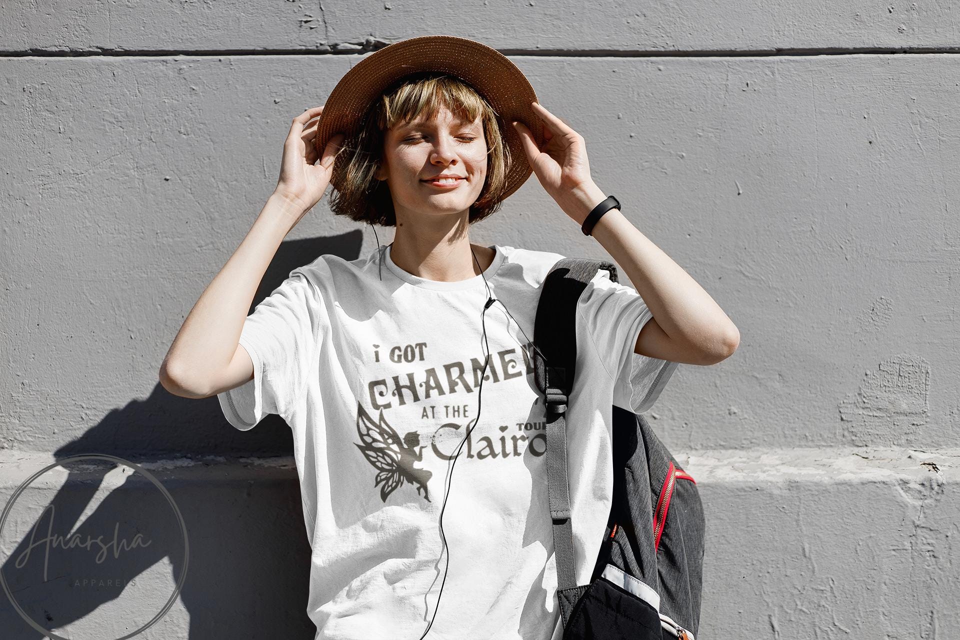 レア/公式Clairo バンドShelly Tee (size L) Clairo '24 Tour T-shirt - 'I Got Charmed' Design - Etsy