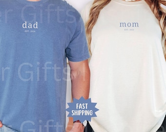 T-shirt personnalisé pour maman et papa Comfort Colors® Chemise personnalisée avec date de naissance T-shirt assorti pour les nouveaux parents Nouvelle maman et papa enceinte