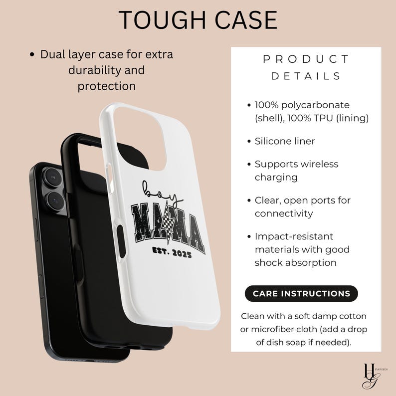 Puede incluir: Una funda de tel&eacute;fono blanca con un gr&aacute;fico en blanco y negro que dice "boy mama est. 2025". La funda est&aacute; hecha de un material de doble capa para mayor durabilidad y protecci&oacute;n.