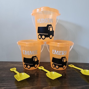Kids Beach Bucket Birthday Favor, Kids Beach Party Favors, Sand Bucket Set, Beach Bucket, Customizable Beach Bucket
