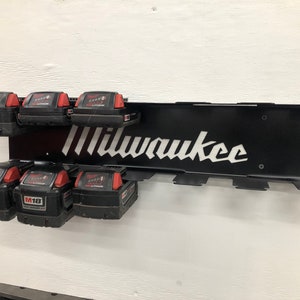 Milwaukee M18 Battery Holder