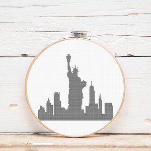 Cross Stitch Pattern / NYC / Skyline / Statue of Liberty / Digital Download