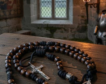 Christus ist König Holzperle Rosenkranz aus Paracord