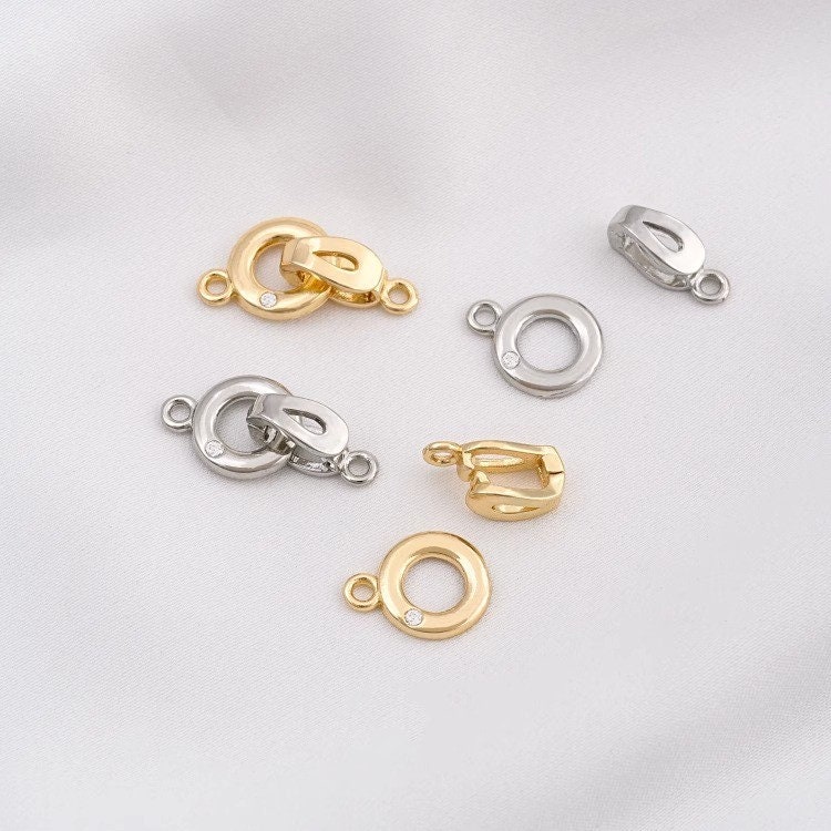 Diamond Shortener Clasp with Safety Catch in 14K Gold