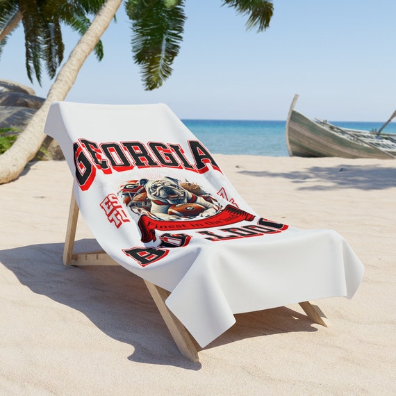 Bulldog beach towel 2025
