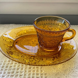 Tiara Indiana Glass - Amber Sandwich Snack Plate and Cup Set of 4