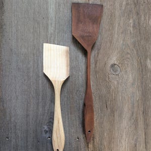 Hand-Crafted Cherry Spatula: Fireware Collection Utensil