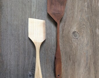 Hand-Crafted Cherry Spatula: Fireware Collection Utensil