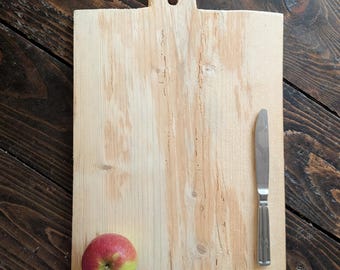 Tagliere per salumi in legno di recupero proveniente da un fienile