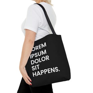 Lorem ipsum dolor sentarse sucede. Tote Bag para diseñadores gráficos en color negro con texto en blanco