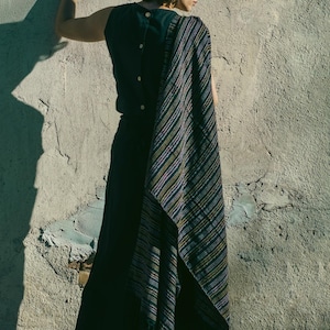 Handwoven Cotton Rebozo Shawl: Traditional Mexican Wrap