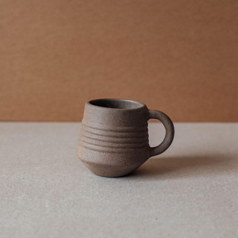 Ridge Terracotta Mug – Minimalist Ceramic Coffee Cup – Rustic Matte ...