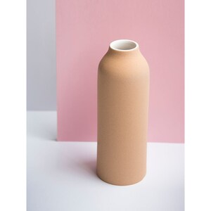 Handcrafted Terracotta Vase with White Glaze – Contemporary Minimalist Design for Modern Home Decor