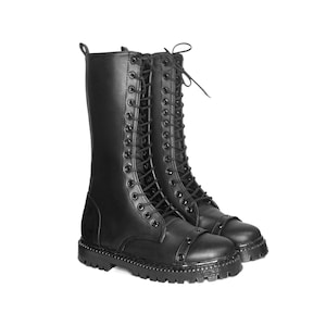 Rogue Z | Gothic kniehoge veterlaarzen | Veganistisch leer | Maatwerk | Punkrockstijl | Handgemaakt voor rebellen