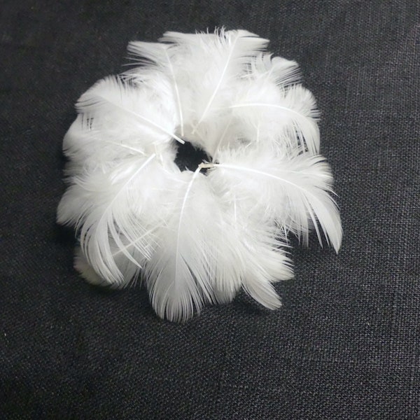 30 Sweet Little White Feathers Naturally Shed |  1" - 1.25" | Cruelty Free | Natural White | No Bleaching