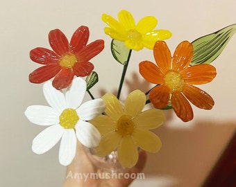 Boho Glass Daisy Figurine: Handmade Desktop Ornament