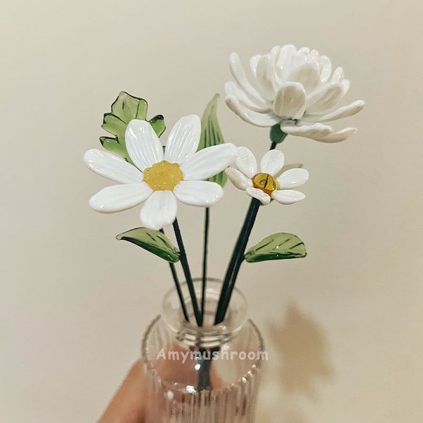 White Glass Daisy in different Shape, Cute Chrysanthemum Glass Figuirne, Custom Glass Flower, Home Decor, Gift for Mom, wife, girlfriend