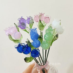 Glass Lily of the Valley in White, Pink Glass Lily Figuirne, Handmade Glass Art, Cute Glass FLower with Stem, Gift for Mom, Sister, Wife