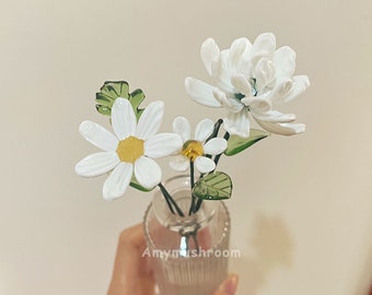 3 Style White Glass Daisy Figurine, Unique Glass Chrysanthemum, Cute Mini Flower Figurine, Adustable Stem, Birthday Gift for Her