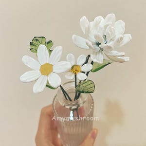 Figura de margarita de cristal blanco: crisantemo hecho a mano con tallo ajustable
