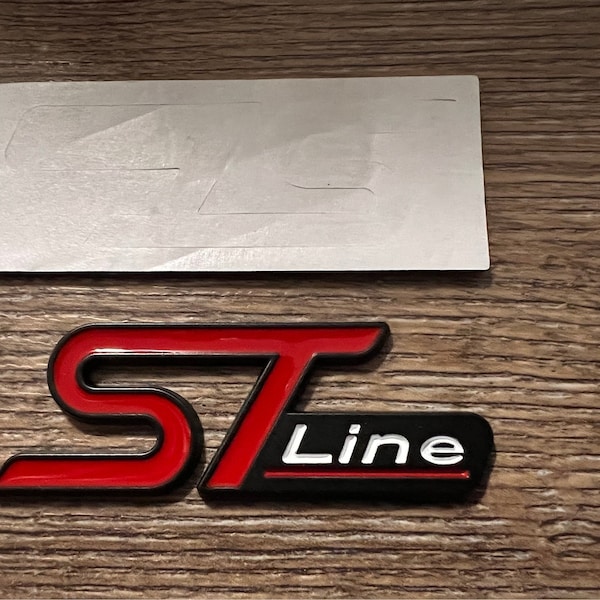 Ford ST Line 3d Metall Emblem Rot-Schwarz 21mm x 59mm