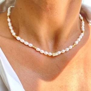 Pearl Necklace 18k Gold Plated Statement Jewelry Natural Freshwater Pearl Dainty Necklace Modern Vintage Gold Pearl Chain Bridal Necklace