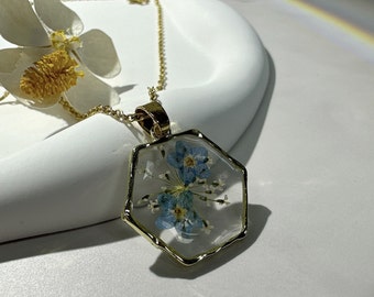 Forget me Not Necklace, Real Flower Necklace, Resin Necklace, Something Blue, Remembrance Necklace, Mothers Day Gift,Forgetmenot Pendant