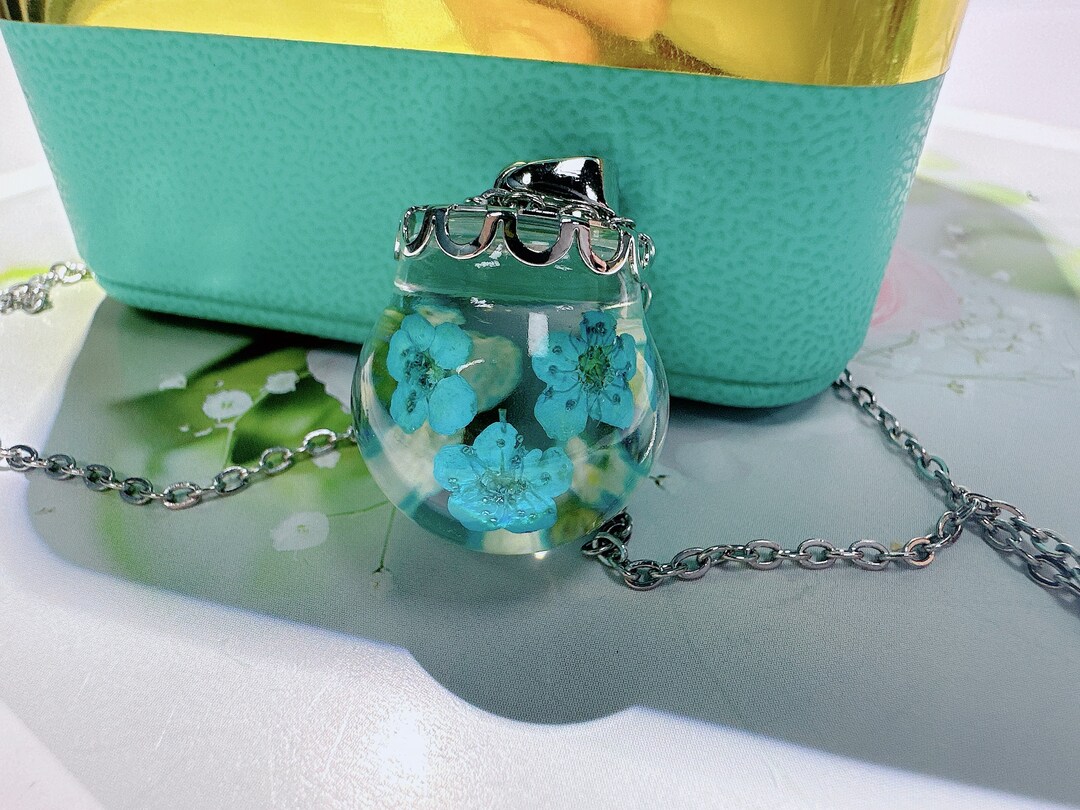 Me Not Necklace, Real Flower Necklace, Resin Necklace, Flower Globe, Remembrance Necklace