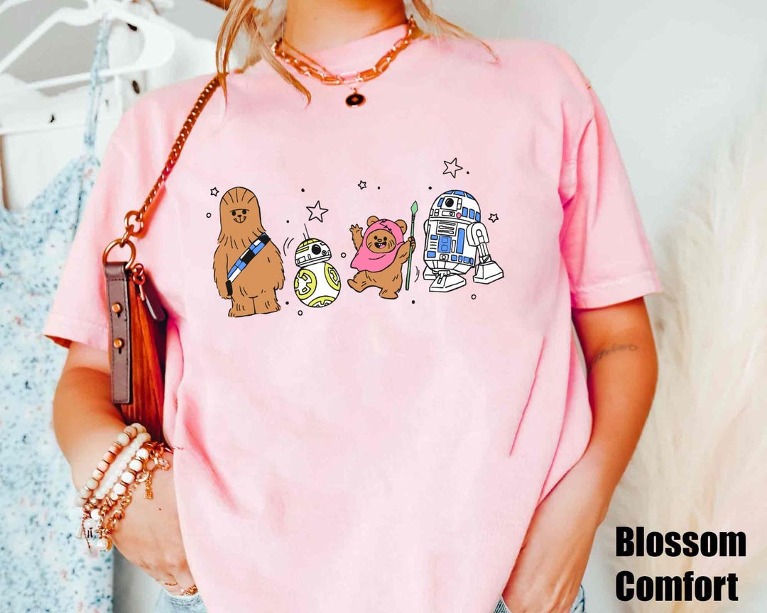 Bonita camiseta de Chewbacca, Ewok, R2-D2, Bb8, colores cómodos, camiseta  vintage de Star Wars, Hollywood Studio, viaje a Galaxy's Edge, regalo de ..., image size:1080x864