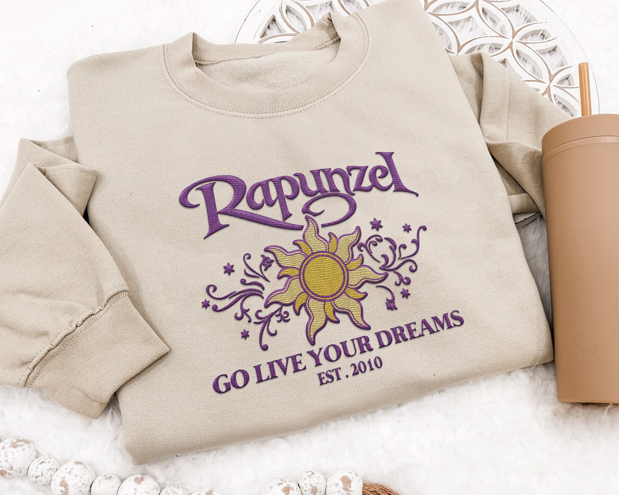 Embroidered Rapunzel Princess Go Live Your Dreams Sweatshirt, Disney Tangled Embroidery Shirt, Best Day Ever, Lost Princess, Disneyland Trip