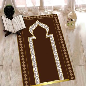 Brown Prayer Rug, Gold Prayer Rug, Worship Rug, Islamic Rug, Spiritual Rug, Muslim Home Rug, 3D Printed Rug, Machine Washable Rug, Gift Rug,