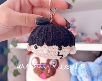 mash keychain amigurumi crochet // ready to ship // cute kawaii stuffed animal toy plushie snuggle // mashle burnedead head