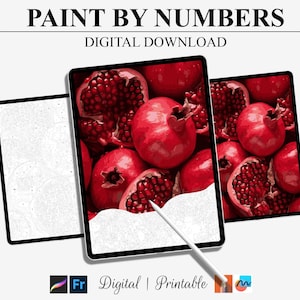 Peut inclure: Téléchargement numérique d'un design de peinture par numéros avec des grenades rouges vibrantes. L'image montre trois tablettes, dont une affichant une toile vierge et deux présentant le fruit. Le texte "PAINT BY NUMBERS" et "DIGITAL DOWNLOAD" est en haut.