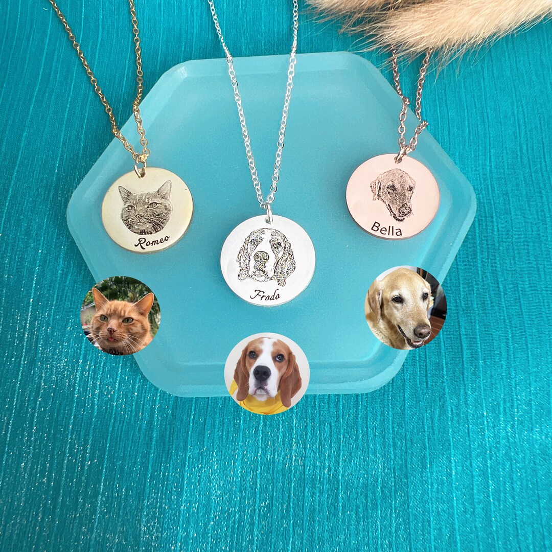Personalized Pet Necklace Pet Memorial Gift Custom Pet Portrait Jewelry Engraved Pet Photo Gifts