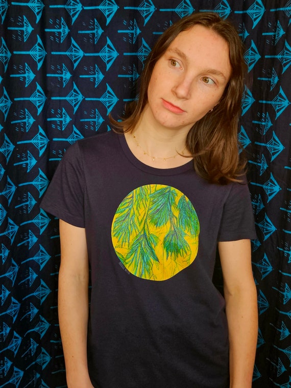 feminine cut t shirt