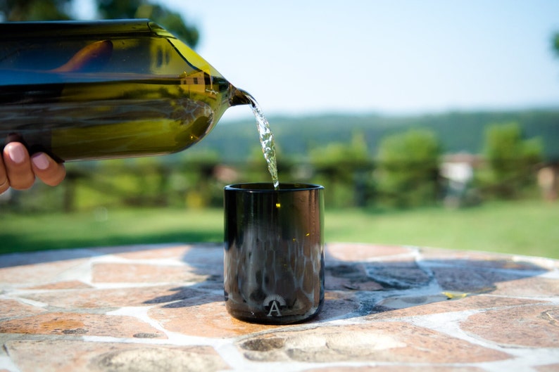 Carafe en verre durable La Dolce Vita, cruche en verre écologique davant-garde italienne, cruche à lait artisanale faite à la main pour une nouvelle maison image 8