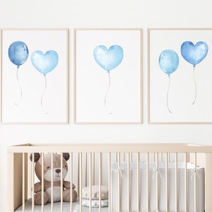 Set di acquerelli  artistici  raffiguranti palloncini  blu. Set di 3 acquerelli.Fatti a mano.Carta italiana fatta a mano.