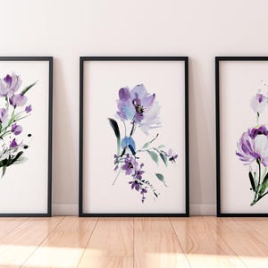 Set di acquerelli  artistici floreali raffiguranti fiori viola e verdi. Set di 3 acquerelli.Fatti a mano.Carta italiana fatta a mano.