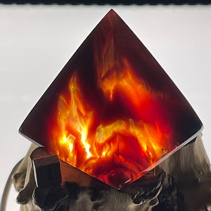 Luminous Sumatra Amber Pyramid | AAA+ Indonesian Specimen | UV Reactive 5cm